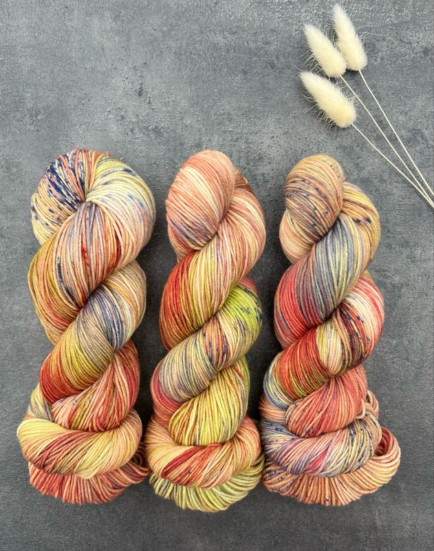 Sockenwolle 4-fach, 100g, Merino extrafine Sockenwolle 4-fach, 100g, Merino extrafine "Herbstflüstern"