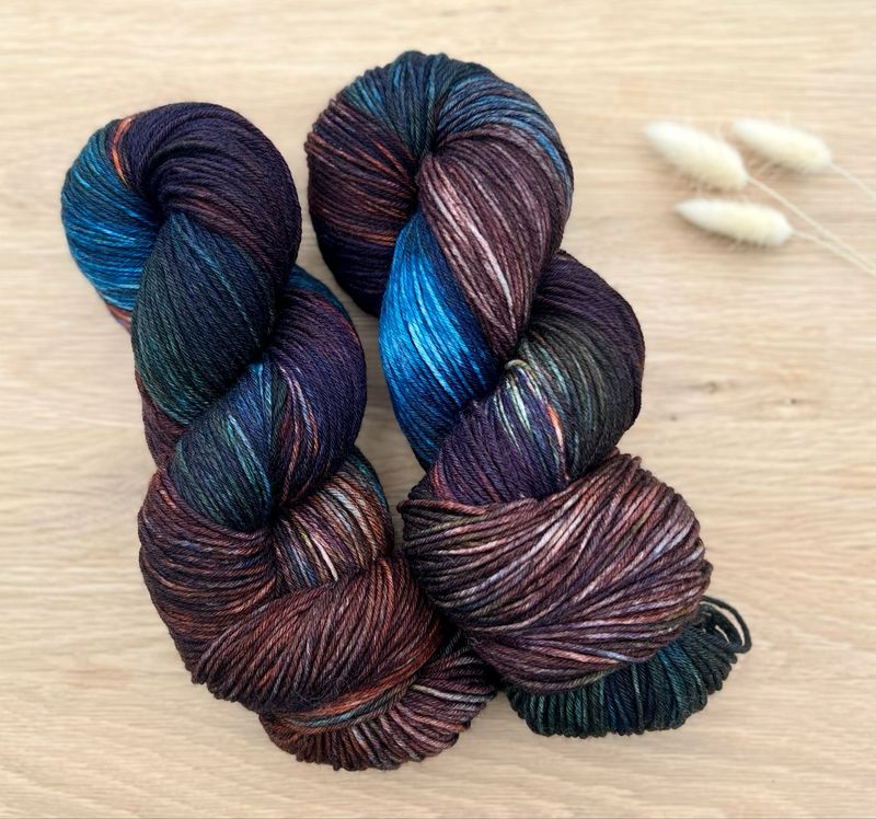 Sockenwolle 6-fach, 150g, Merino extrafine Sockenwolle 6-fach, 150g, Merino extrafine "Bunter Gentleman"