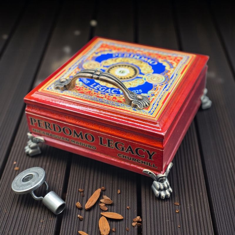 Perdomo Legacy Stash Box