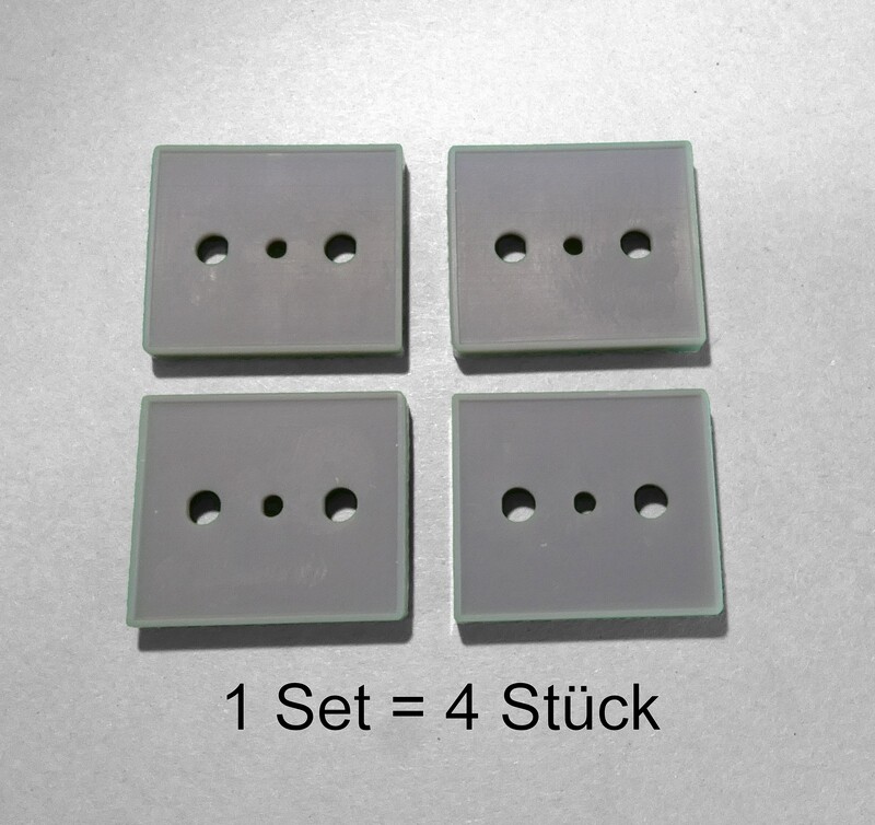 26040 Sockel für Oberleitungsmasten-H0 Quertragwerk über 3 Gleise (C-Gleis) im Set zu 4 Stk. 26040 Sockel für Oberleitungsmasten-H0 Quertragwerk über 3 Gleise (C-Gleis) im Set zu 4 Stk.