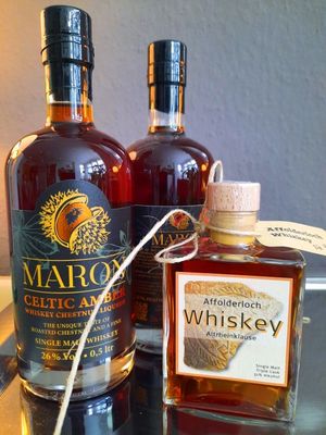 ANGEBOT! 1 Flasche MARON 500 ml, 26% Vol. Whisky-Kastanienlikör und 1 Flasche 200ml, 51% Vol. Affolderloch Single Malt, zusammen für nur 64,50 Euro. Angebot solange Vorrat reicht. ANGEBOT! 1 Flasche MARON 500 ml, 26% Vol. Whisky-Kastanienlikör und 1 Flasche 200ml, 51% Vol. Affolderloch Single Malt, zusammen für nur 64,50 Euro. Angebot solange Vorrat reicht.
