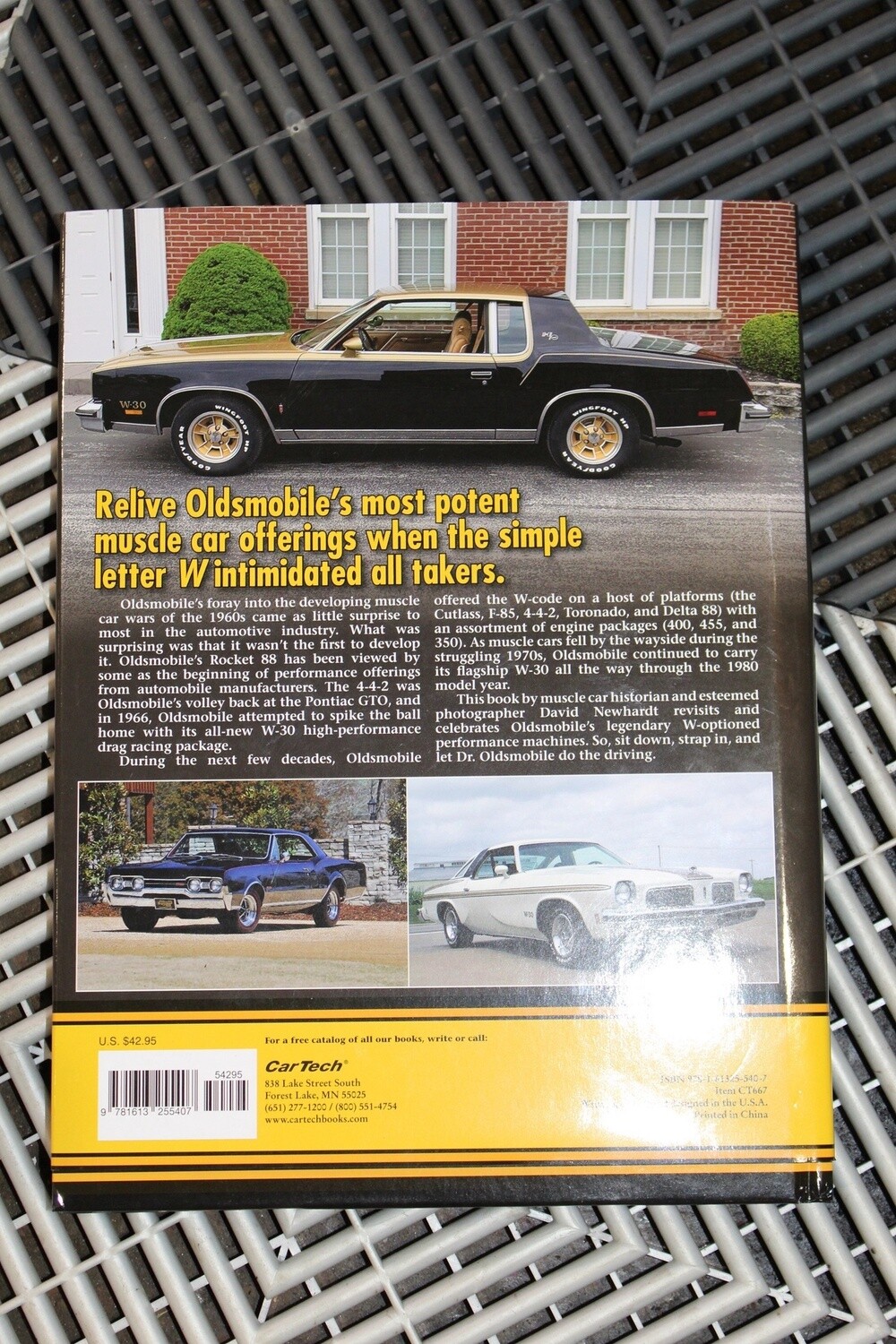Oldsmobile W-Powered Book