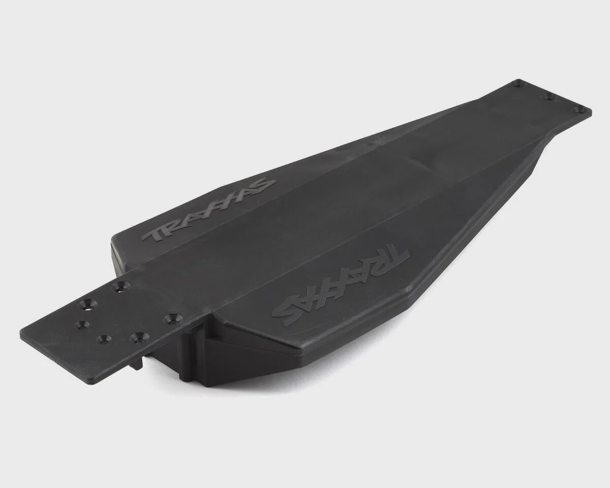 Lower Chassis Black - 3728