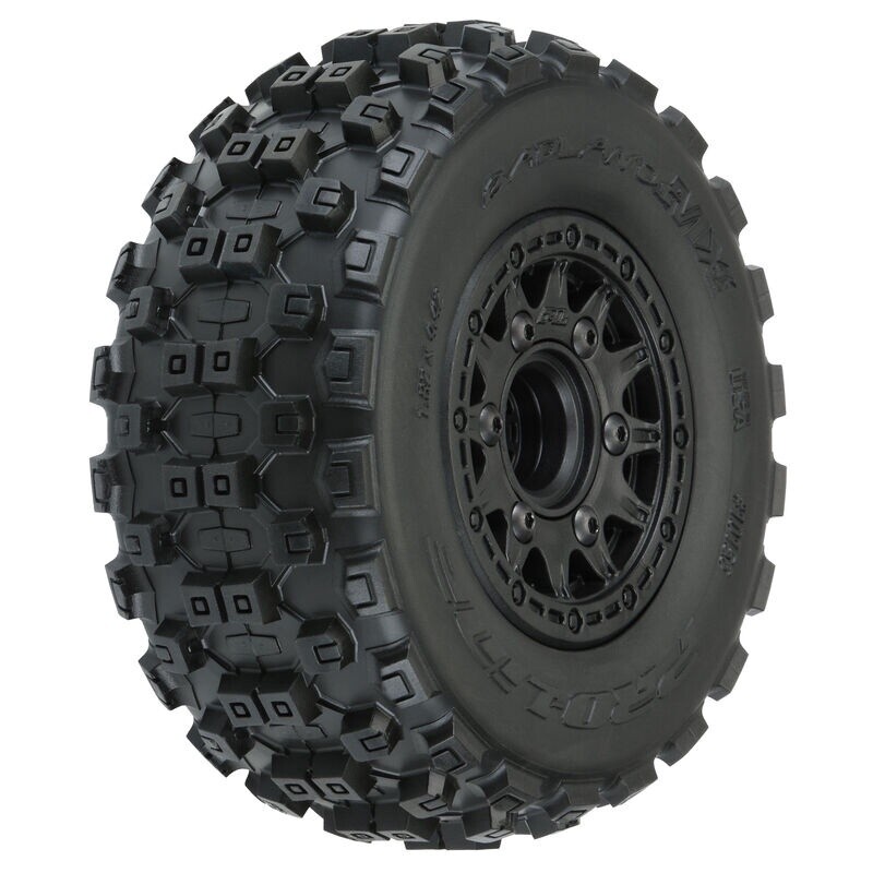 PRO1015610 1/10 Badlands MX M2 Fr/Rr 2.2&quot;/3.0&quot; SC Mounted 12mm Blk Raid (2)