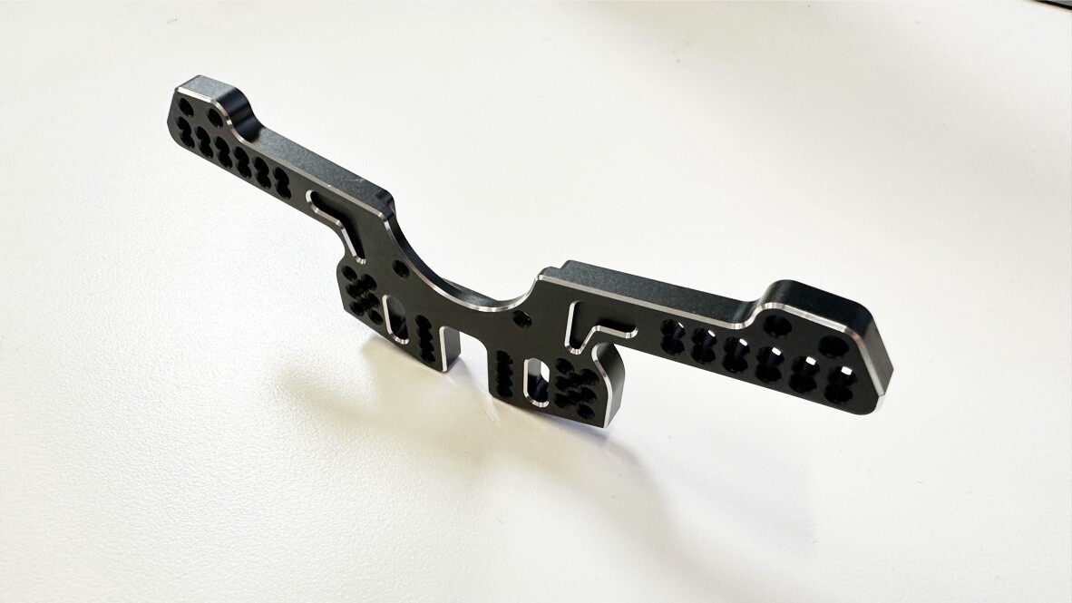 SHARK - Optional NARROW Rear Shock Tower Set, Colour: Black