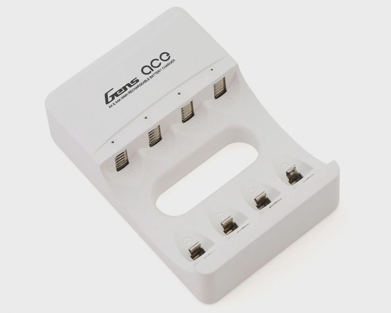 Gens Ace AA &amp; AAA Battery Charger (4 Slots) (NiMH/NiCD)