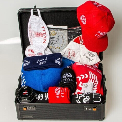 Titans Iconic Trunk Collection 1