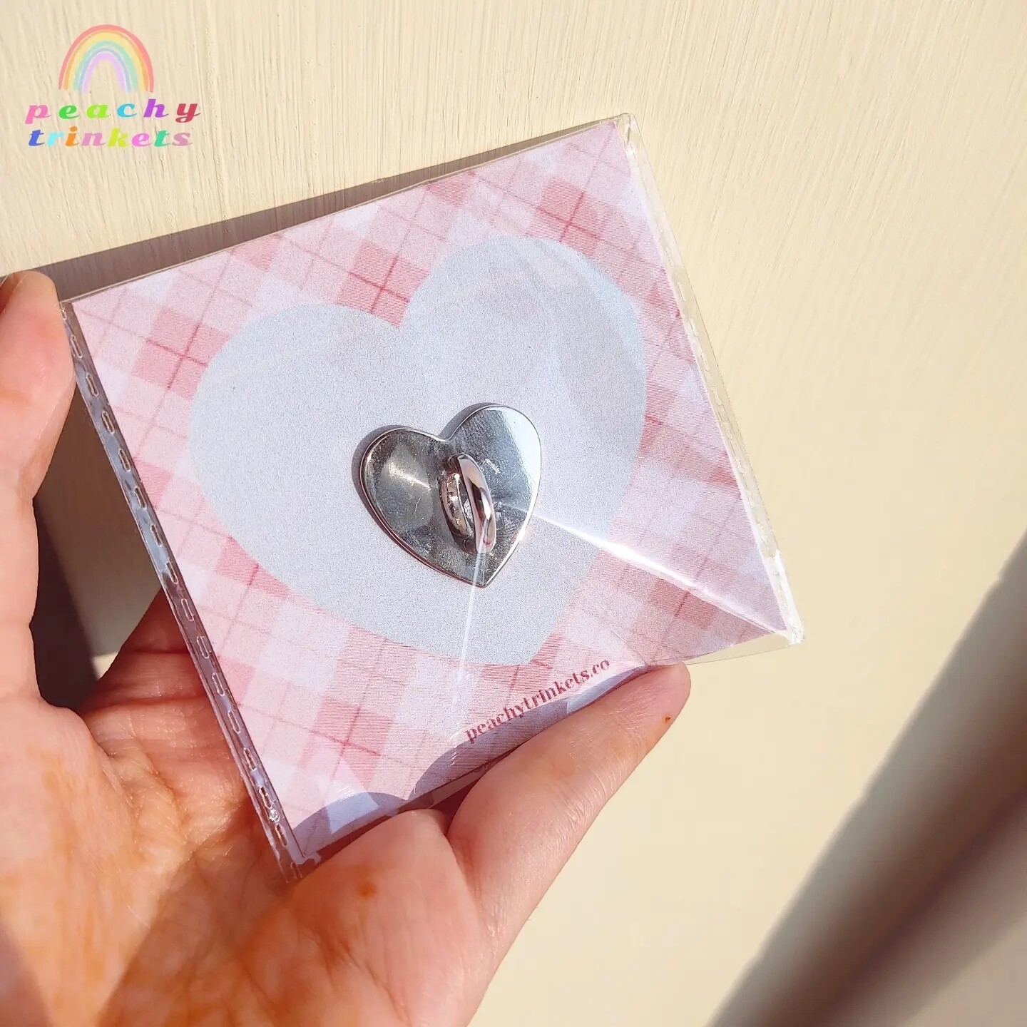 Adhesive Phone heart hook