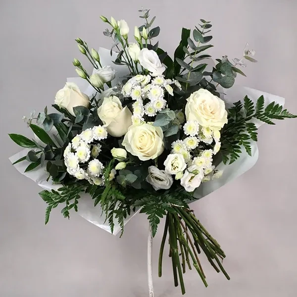 Bouquet with white flowers