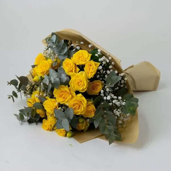 Bouquet of spray yellow roses