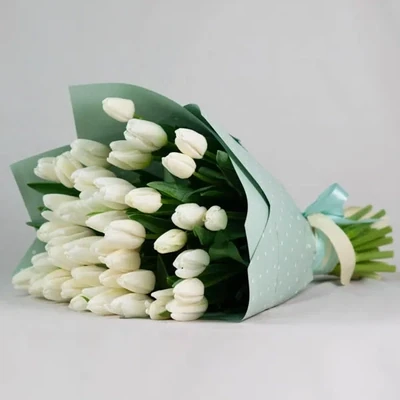 White tulips bouquet (41 ც.)
