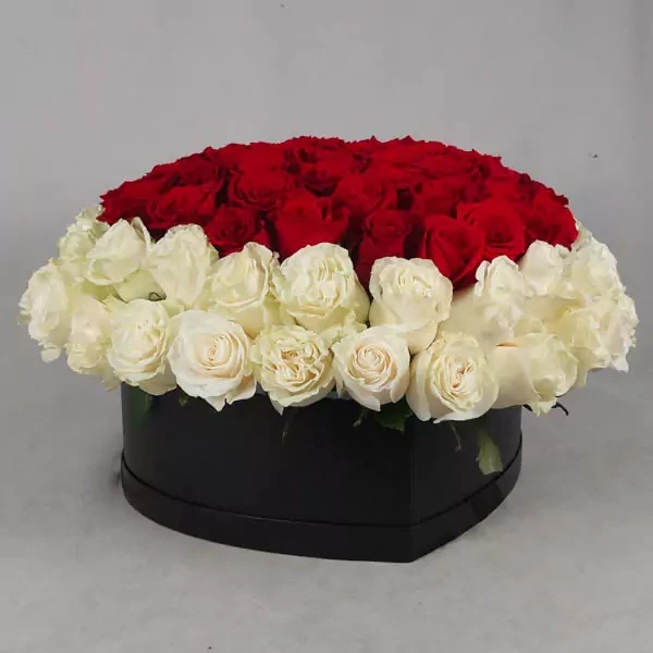 Heart with roses in the box (Red and white)