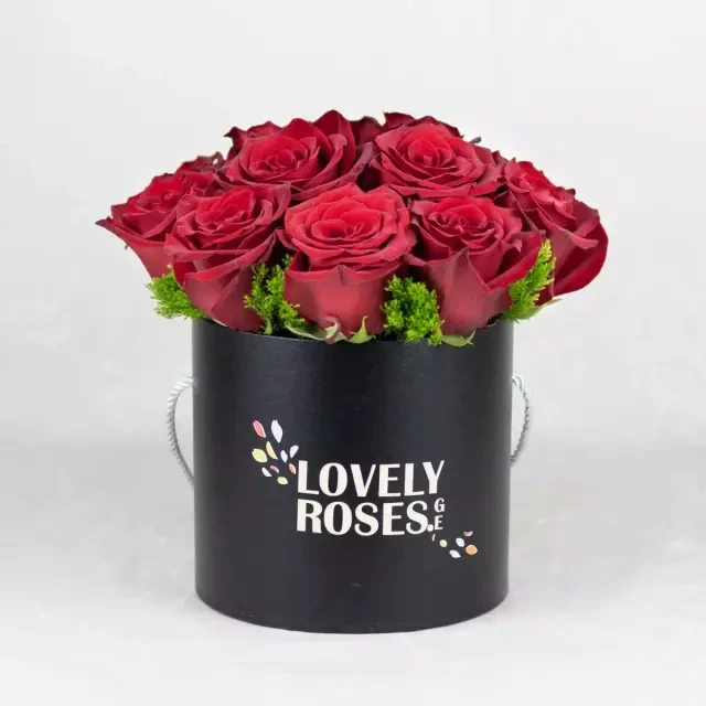 Composition with roses