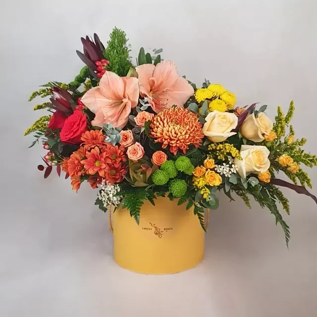 Arrangement in a wide style