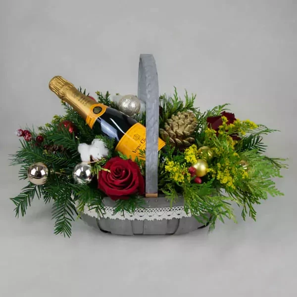 Gift basket with champagne Veuve Clicquot