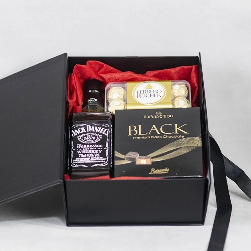 Gift box with whiskey "Jack Daniel's"