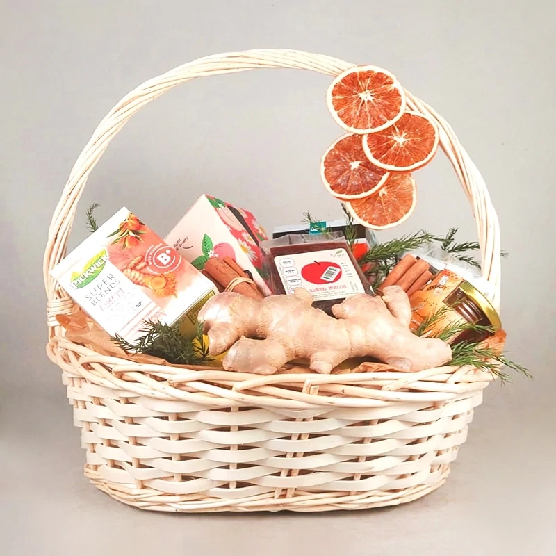 Gift basket with assorted teas