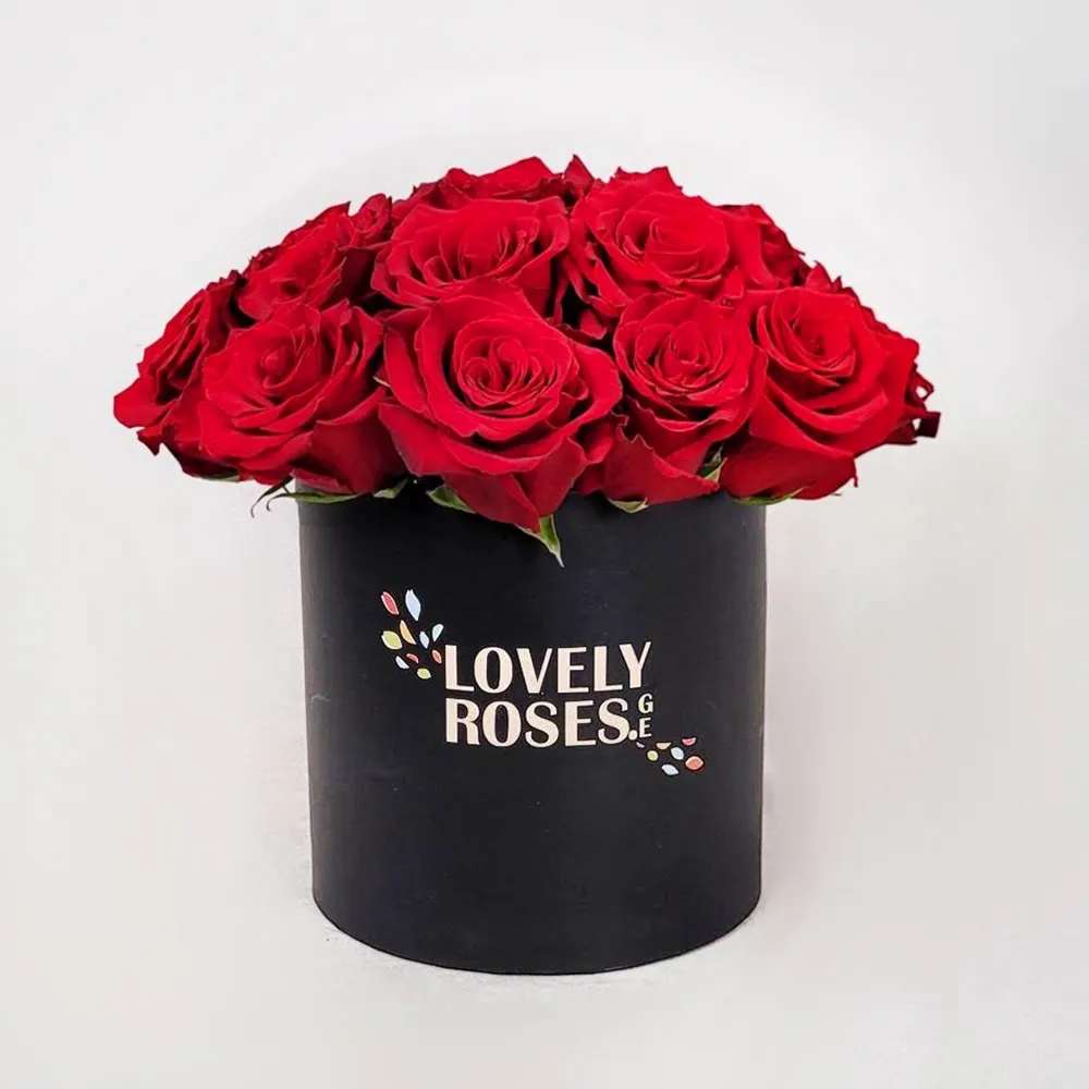 Roses in a round box (20 pc.)
