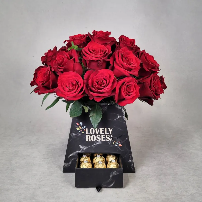 Composition with red roses