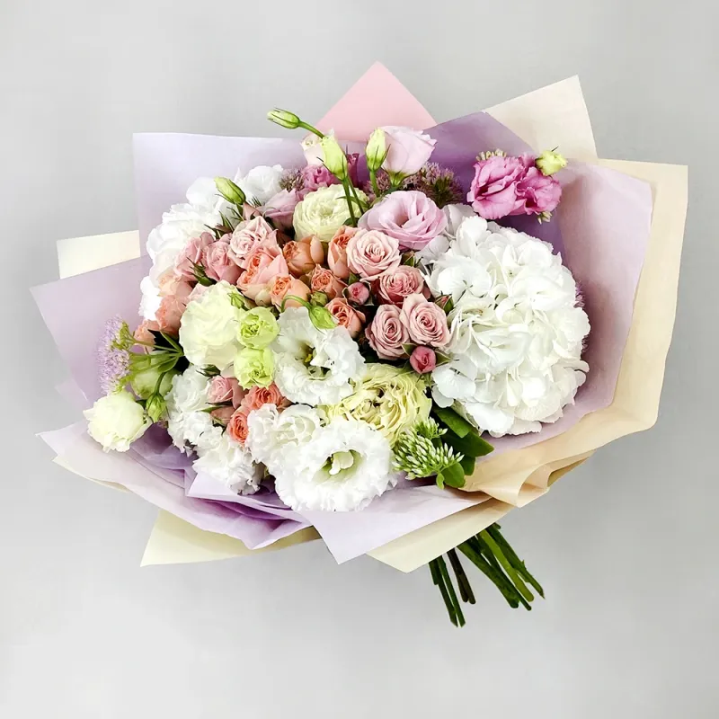 Bouquet of white hydrangeas