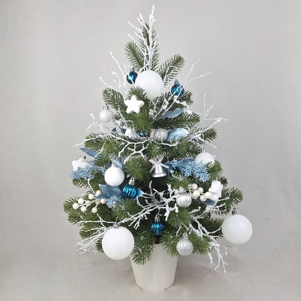 Small christmas tree (artificial) B3