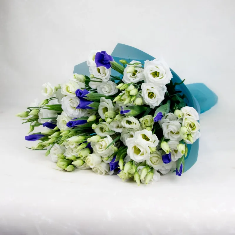 Bouquet with eustomes and irises