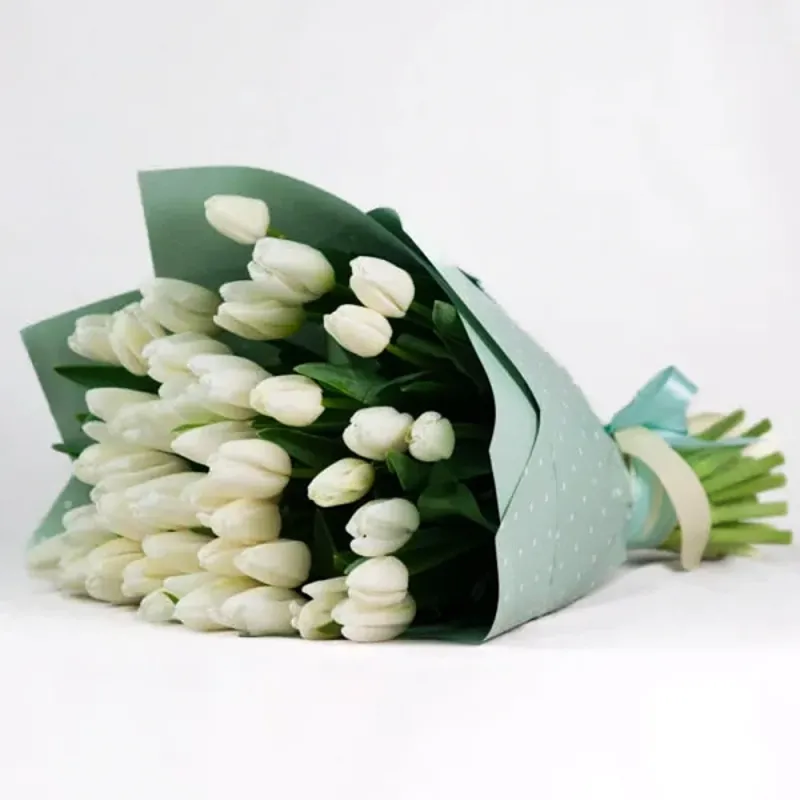 White tulips bouquet (41 ც.)