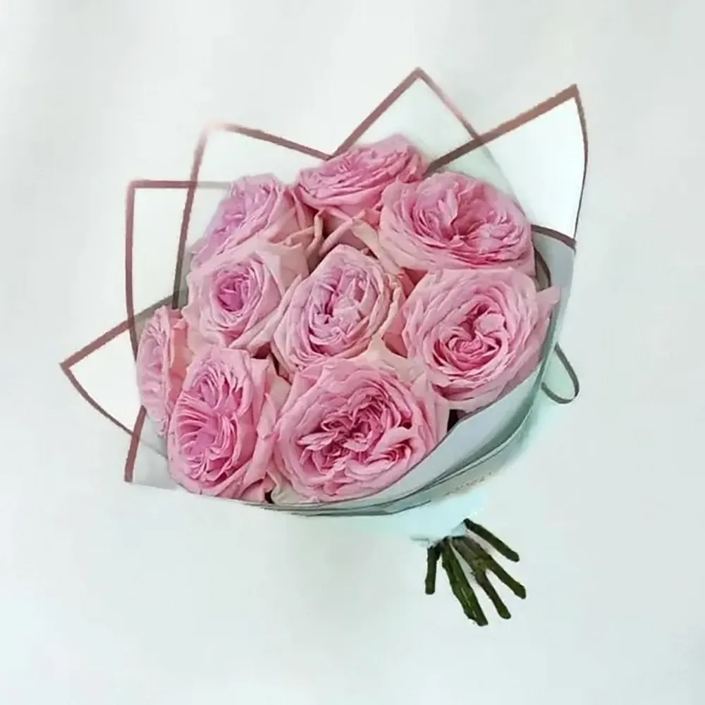 Bouquet with fragrant Austine roses (9 pc.)