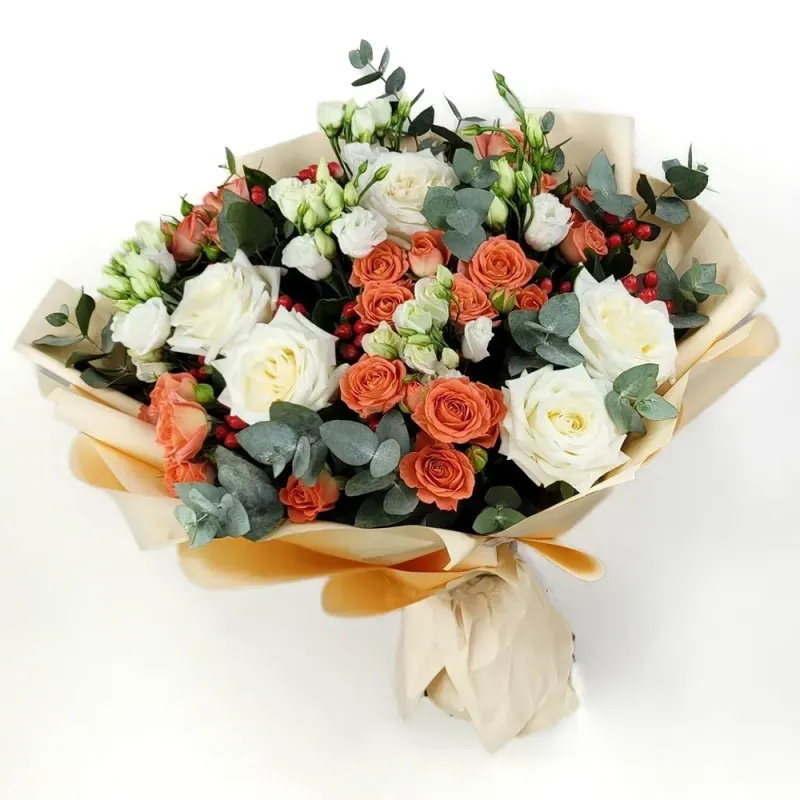 Bouquet in creme colors