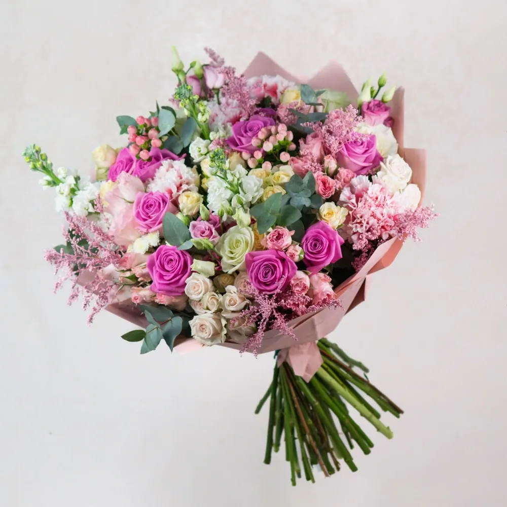 Mix bouquet with roses