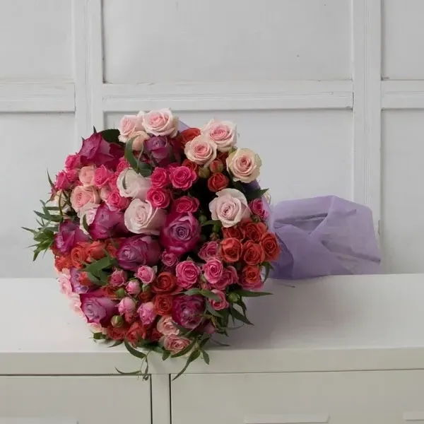 Big mix bouquet with roses