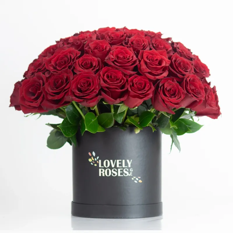 50 red roses in the round box