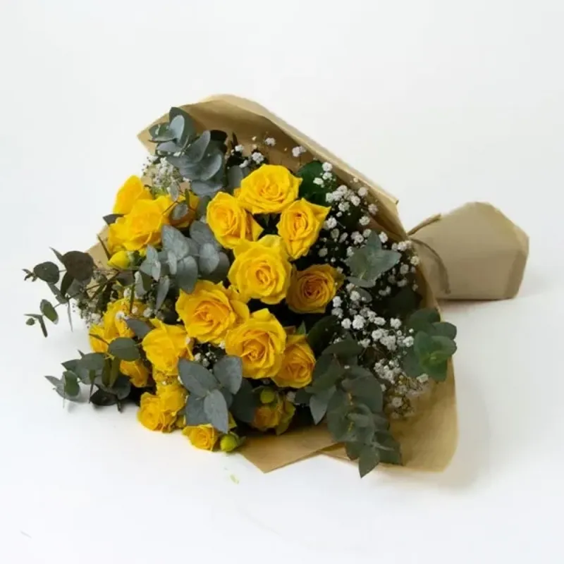 Bouquet of spray yellow roses