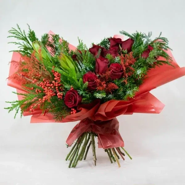 Bouquet with ilex
