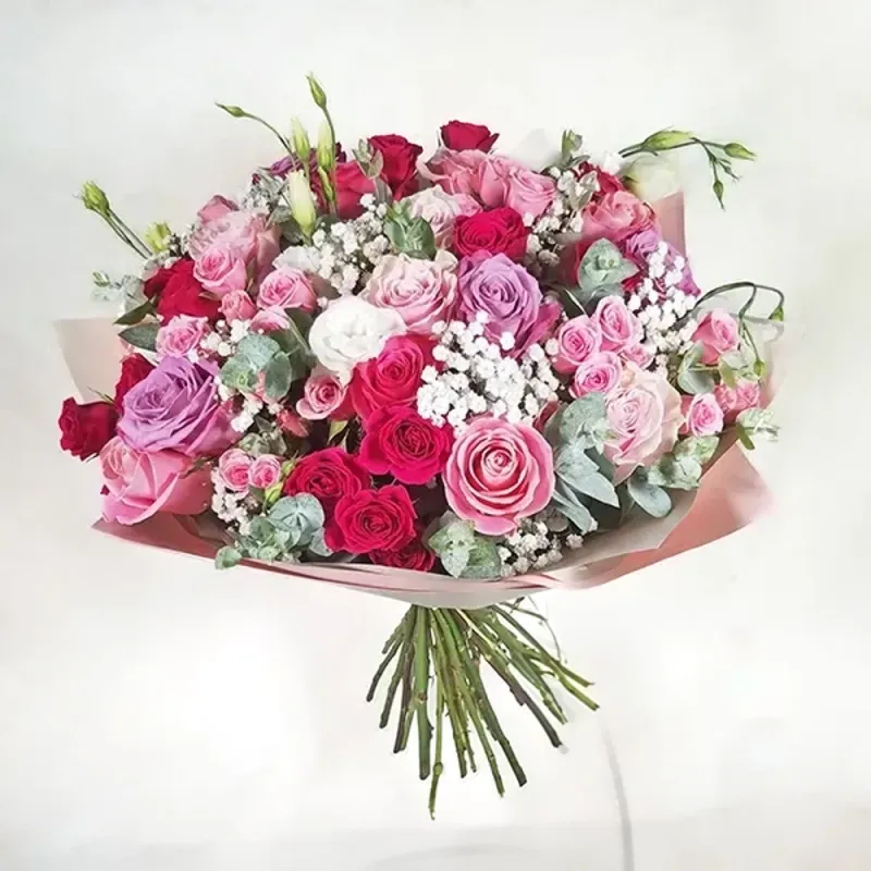 Bouquet in pink tones