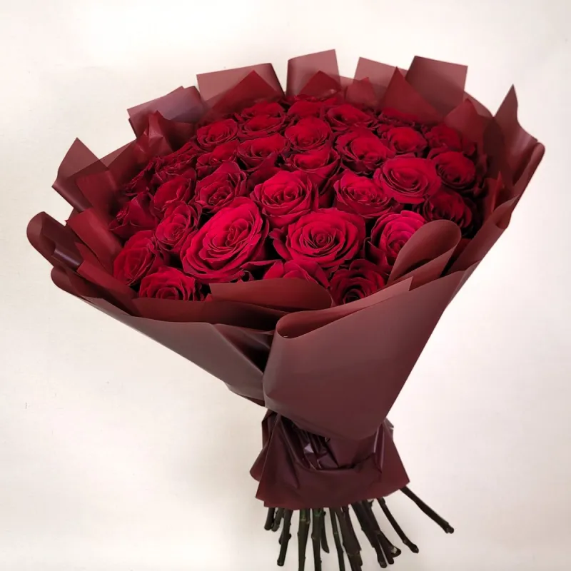 Bouquet of red roses (35 pcs)