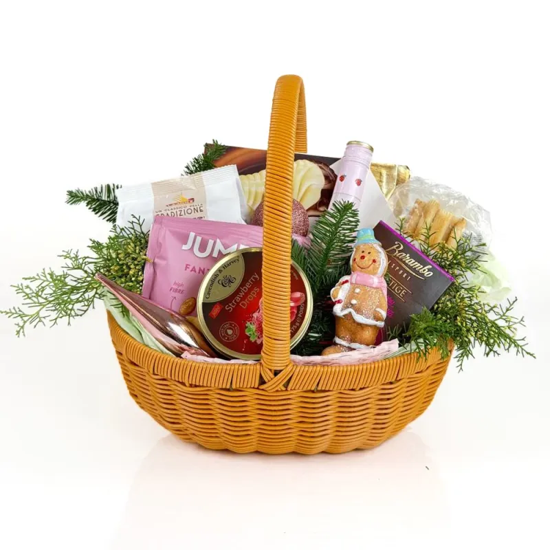 New Year&#39;s basket with Baileys