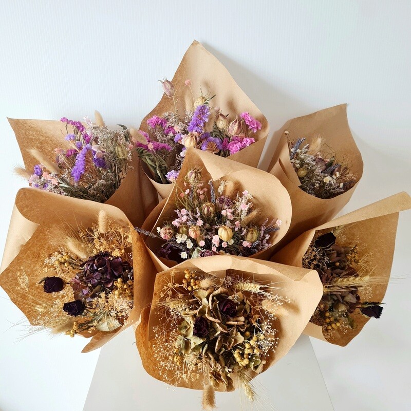 Surprise | Mixed Dried Floral Bouquet