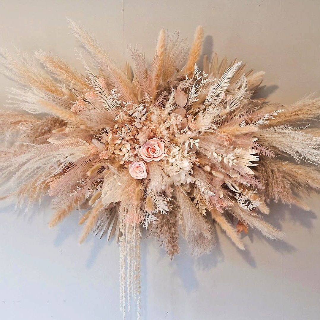 Timeless | 1.2m Dried Floral Wall Décor