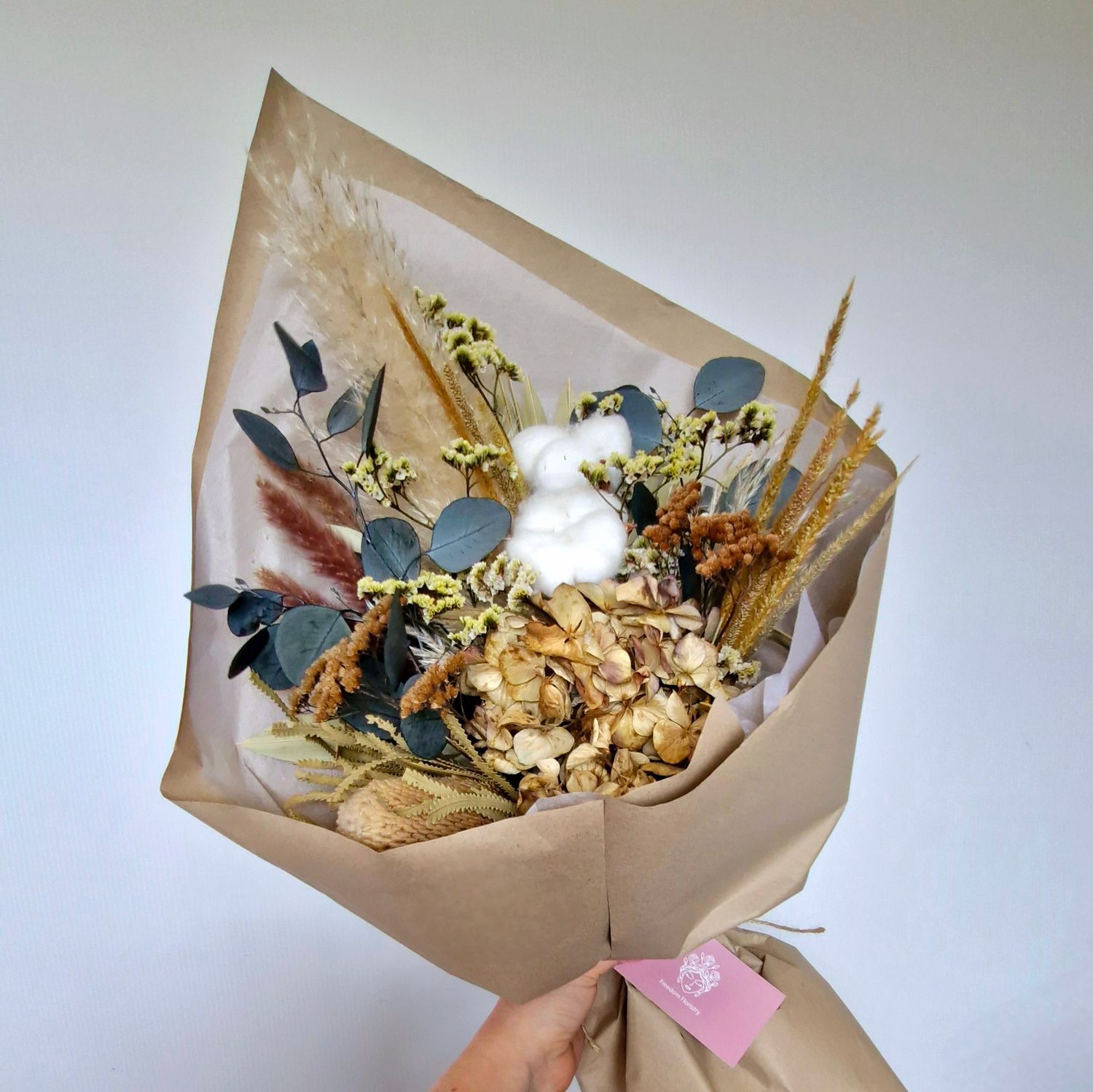 Earthy | Neutral Dried Floral Bouquet