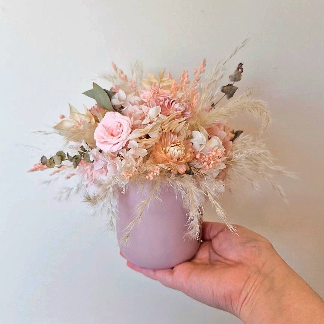 Pearl | Charming Dried Floral Pot Arrangement