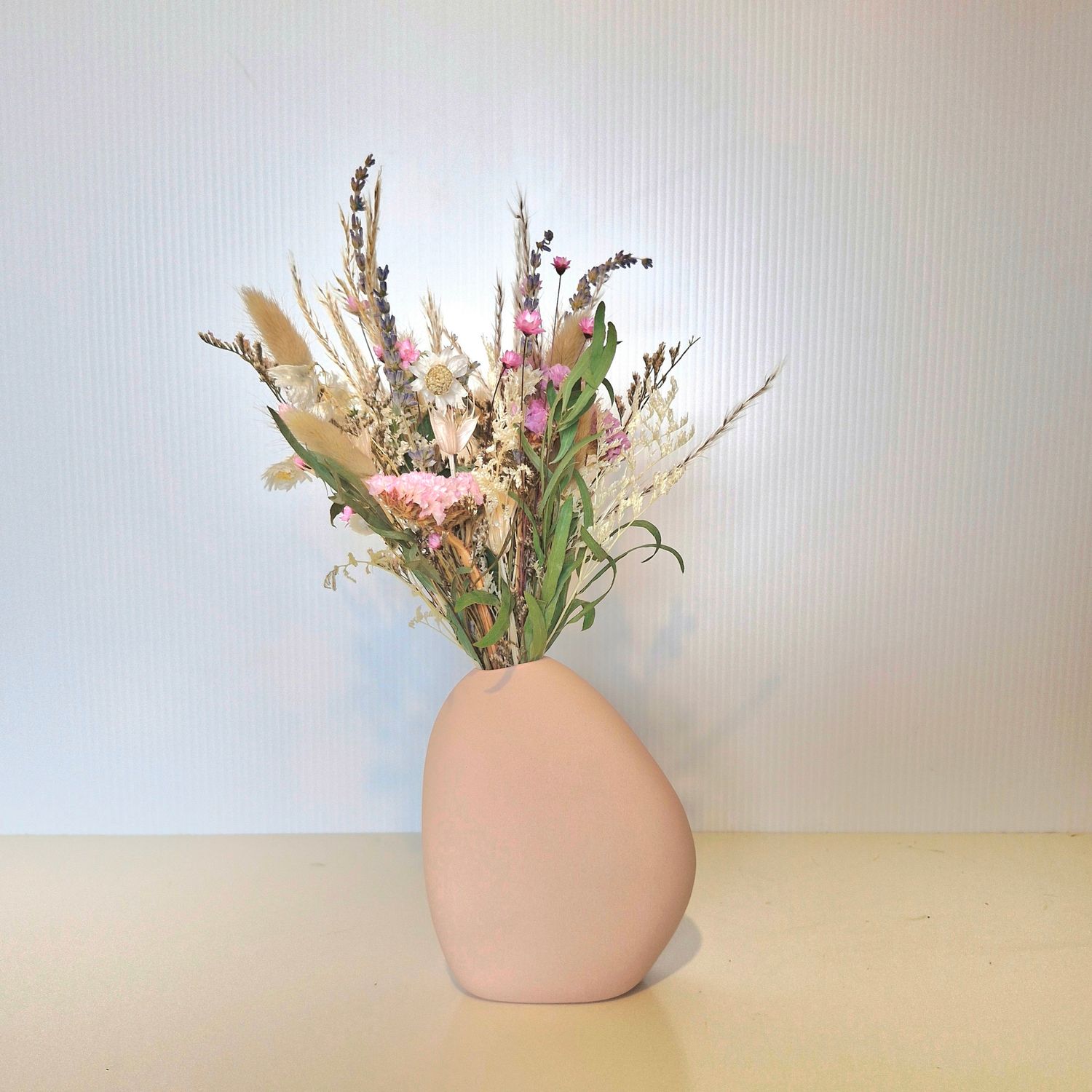 Gemini | Elegant Dried Flower Arrangement in Ned Collections Vase