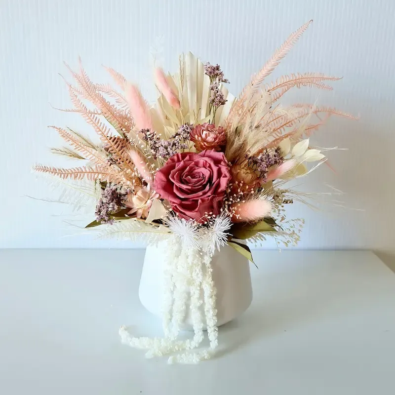 Delilah | Stunning Dried Flower Arrangement in Pot