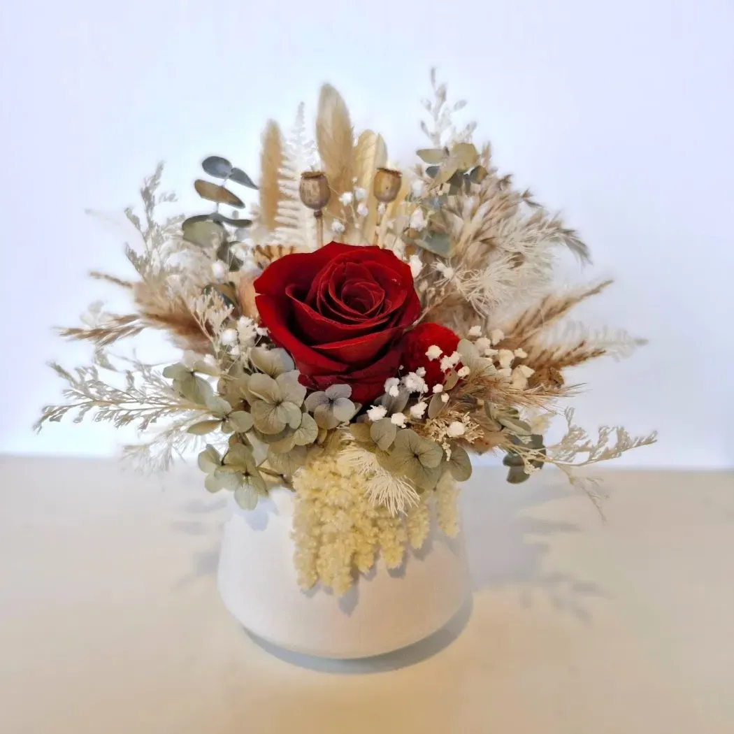 Passion | Dried Floral Arrangement with Red Preserved Rose