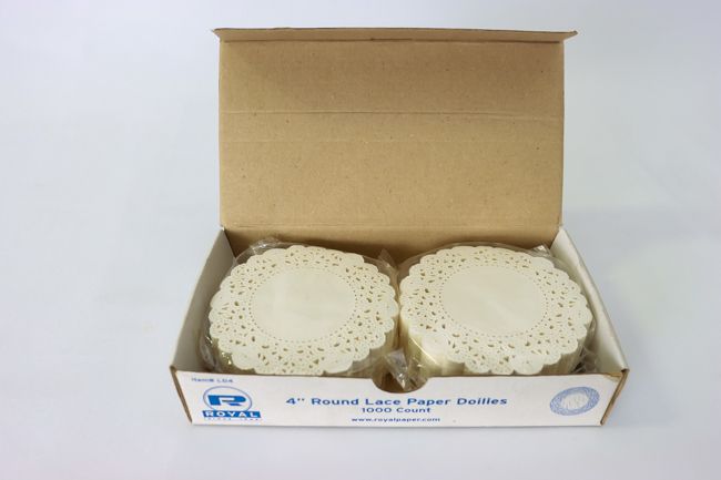 4&quot; Doilie BrookLace Lace 1000/Box  la904