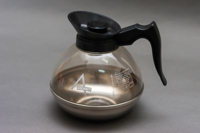 Adcraft 64 oz Coffee Decante Black Handle