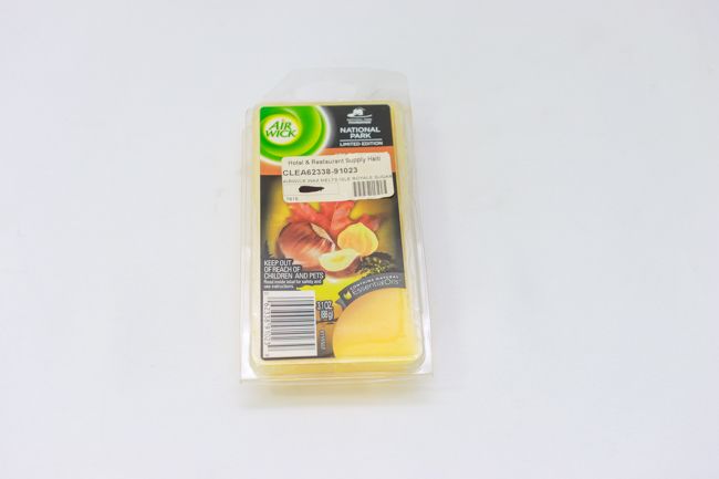 AIRWICK WAX MELTS ISLE ROYALE SUGAR MAPLE &amp; HAZLENUT CRISP 3.1OZ..