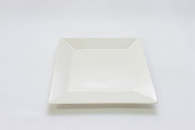 CAC 7" Square Plat Rolled Edge American White
