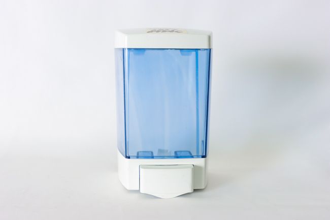 Clearvu 46 oz Soap Dispenser