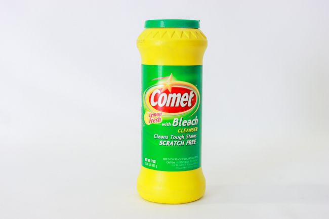 Comet 21 oz Lemon Cleanser w/ Bleach
